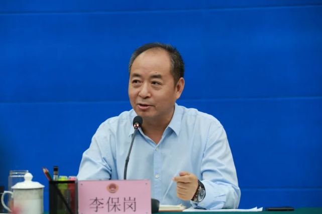 甘肃省检察院党组副书记,副检察长  李保岗