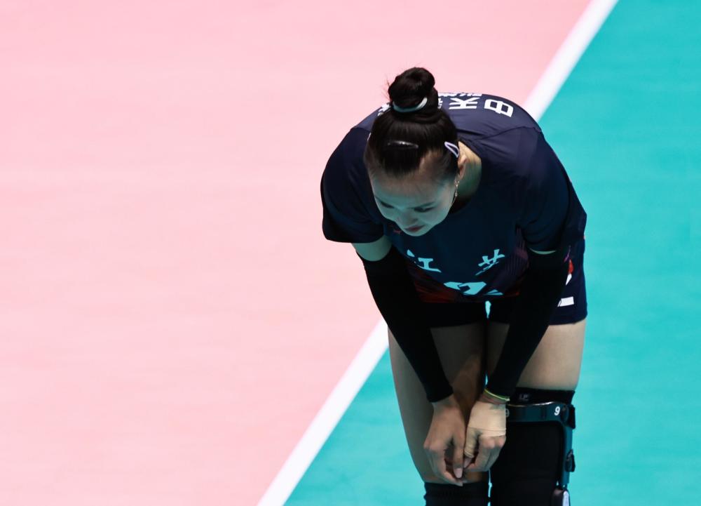 组图全运会江苏女排豪取四连胜张常宁鞠躬致谢