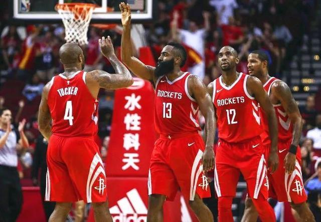 美媒模拟勒布朗詹姆斯在2018与火箭队签约可能会取得两连冠