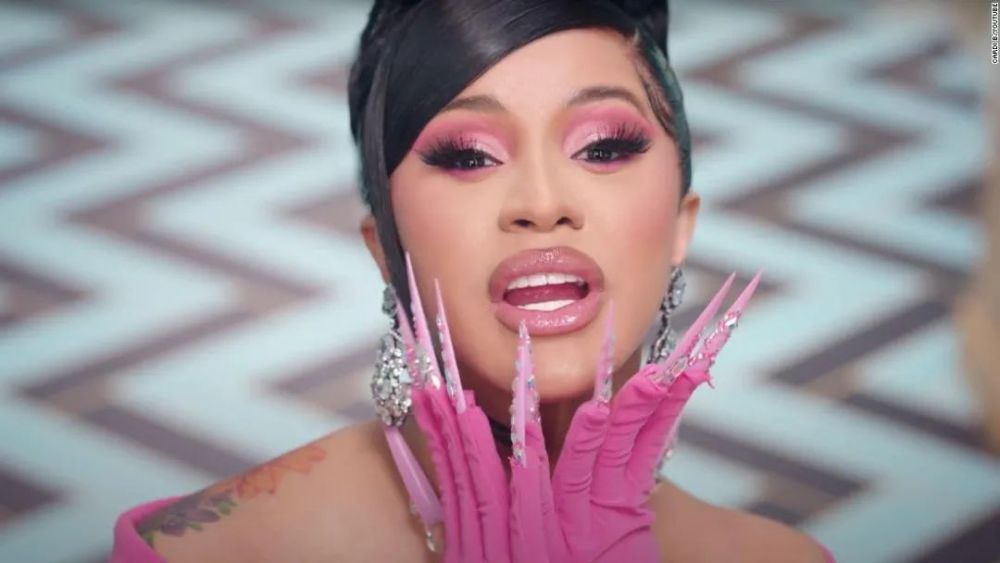 最近,cardi b 经典歌曲《wap》的百科更新中文页面.