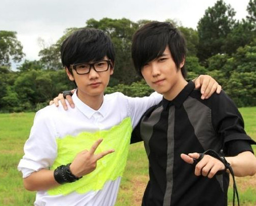 徐良十分羡慕许嵩和汪苏泷两人都有一段不愿回首地被逼着学钢琴的心酸