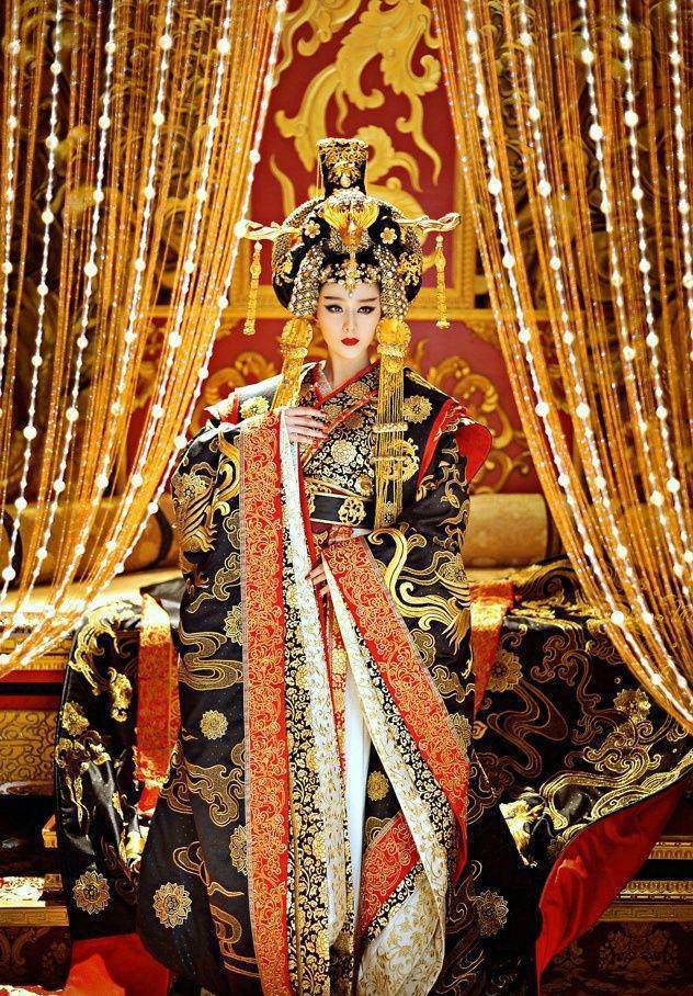 "一代女皇"武则天,传奇的一生,连历史都不得不为她"鼓掌"
