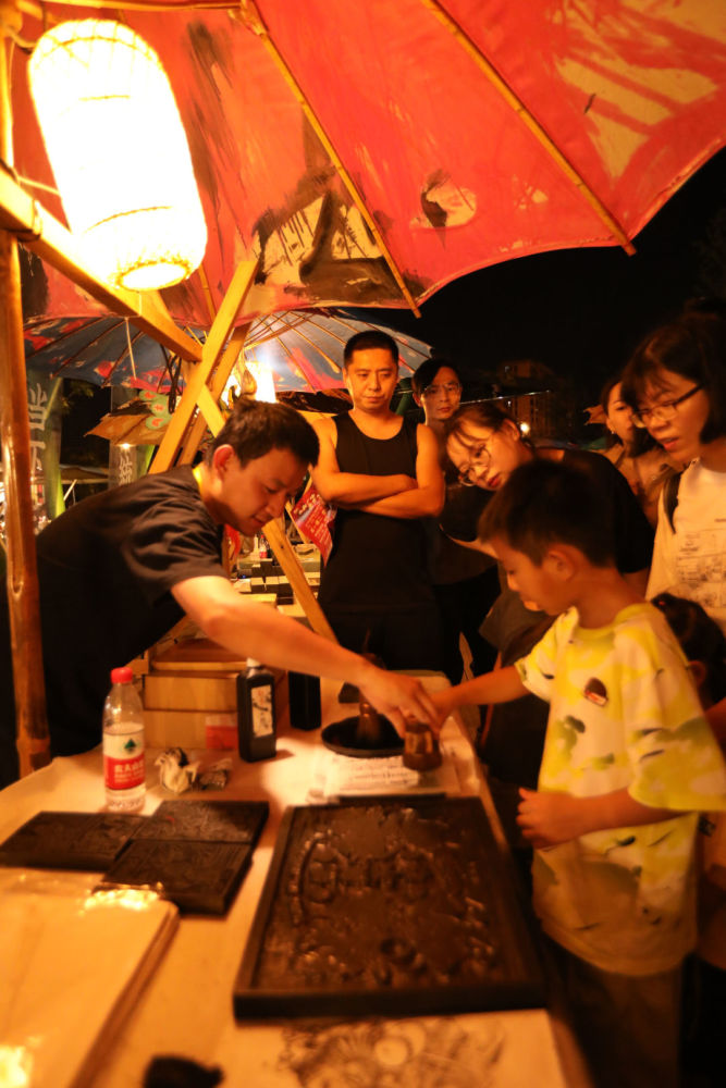 最浪漫的夜晚逛最人气的集市丽水山耕两湖集市中秋同欢乐