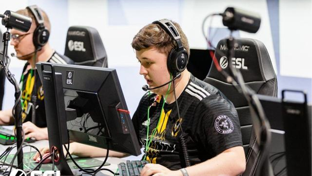 csgo小蜜蜂出线后寻找自身问题kyojin仍需大赛磨炼