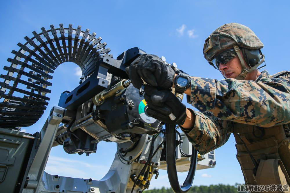 美军测试xm194遥控武器站30mm机炮凶悍异常与阿帕奇相当