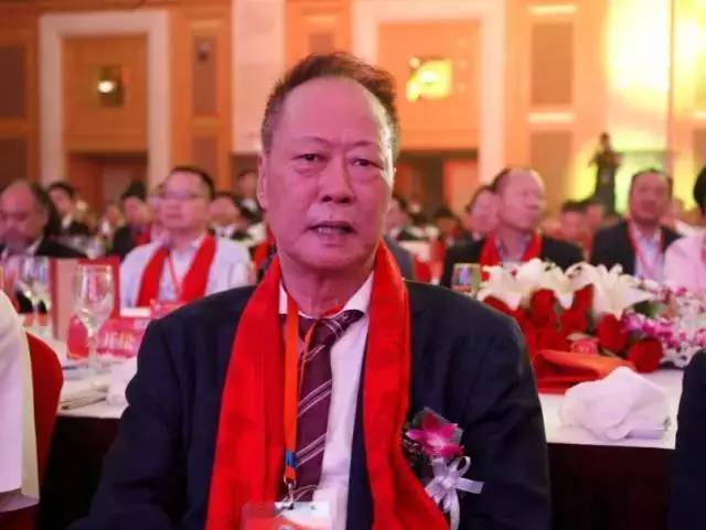 广东又一位低调富豪出现,19岁到建筑工地打工,如今身价上千亿