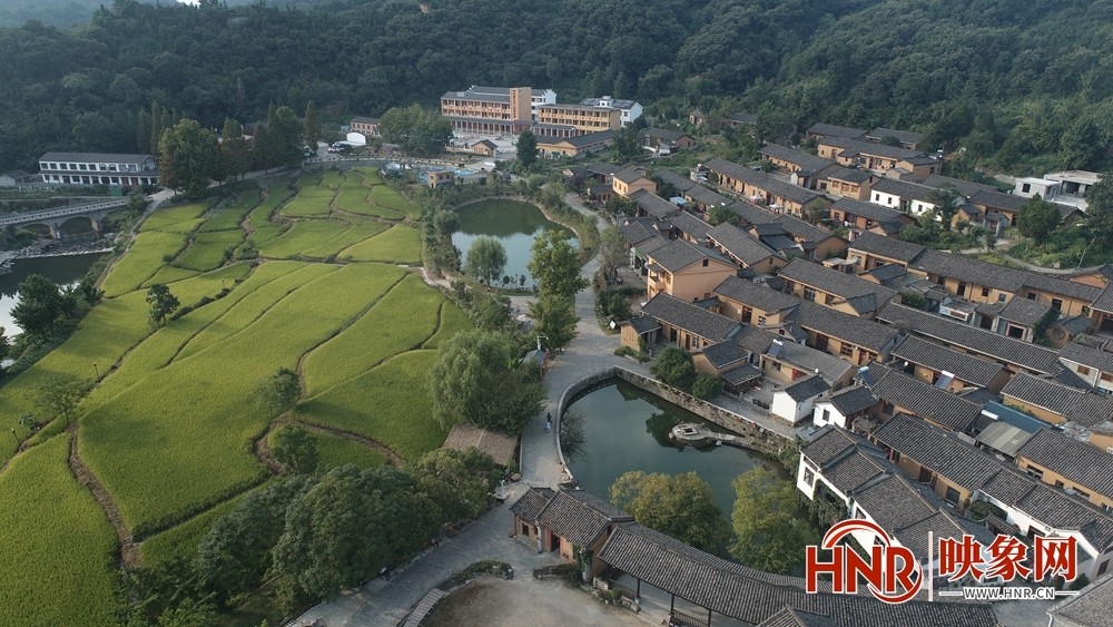 温暖的回响丨新县田铺大塆:在家门口念起"生意经"