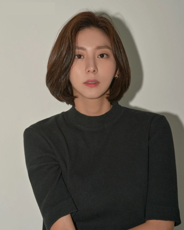 韩女星金宥真逆向增重8公斤完美展示女性健康美引网友狂赞