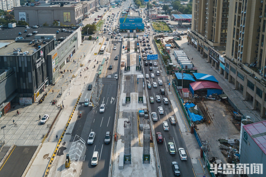 目前,在杭鞍高架路东延部分南京路至永吉路之间路段上,十余根大桥桩墩