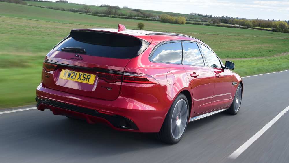 此前,捷豹曾经将xf sportbrake也就是旅行版车型引进国内销售,该车以