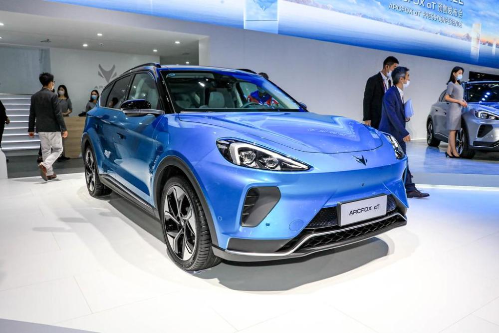 国产电车怎么样?suv极狐 阿尔法t,开车成了享受