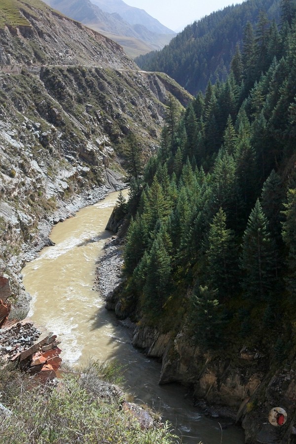 祁连山天堑旅游界鲜为人知的黑河大峡谷至今无人能全程穿越