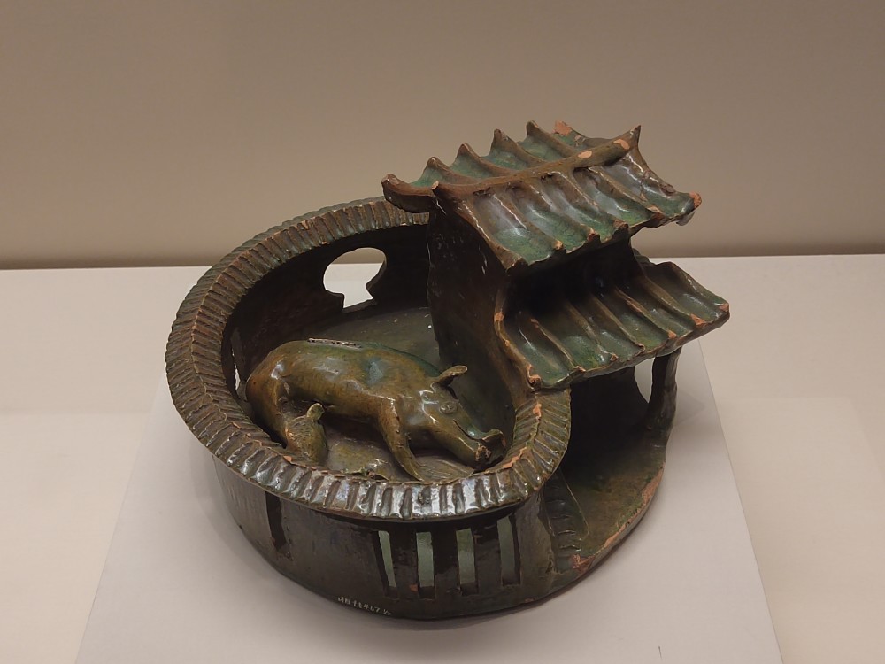 陶猪圈 东汉