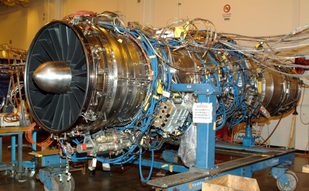 (4万磅),f135发动机是基于f-22的f119发动机的核心机和主要结构研制的