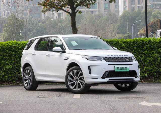 如果要在新能源车中选一款最会越野的那么这款路虎当仁不让