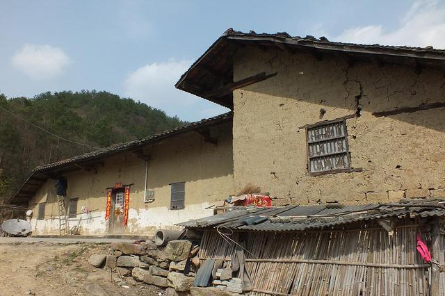 住建部文件一纸定音今年起3类农村闲置房子统统这样处理