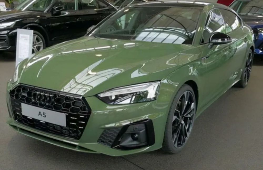 新奥迪a5亮相!溜背造型 四驱,俗称"轿跑版a4",实车更帅气