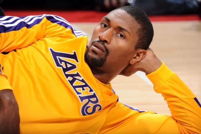 罗恩阿泰斯特nba中的奇男子是刺头更是硬汉