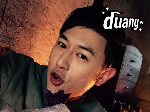 43岁陈键锋久违露面,辟谣向粉丝募捐,对学员溺亡事件只字不提