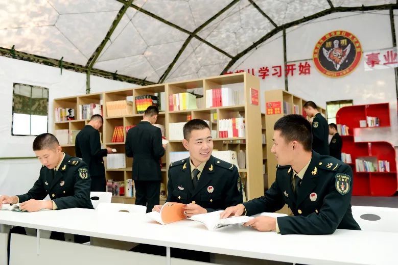 火箭军某部抓好四个经常性工作打牢部队建设基础