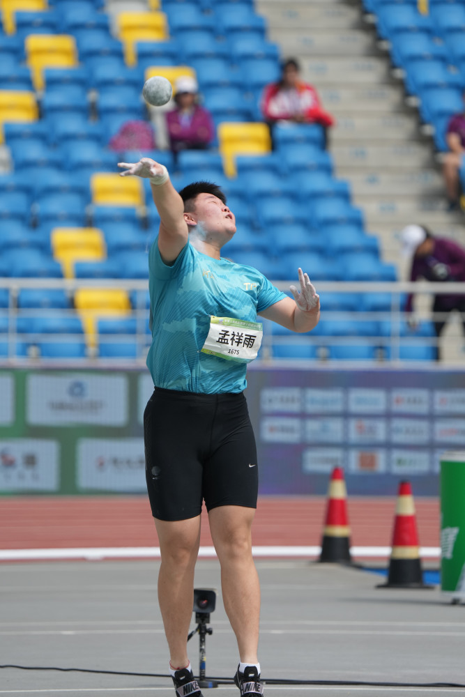 全运会田径女子投掷团体铅球赛况