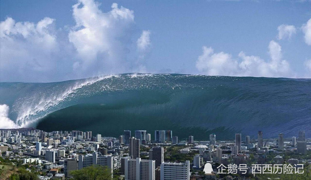 从海啸所产生的海浪来看,完全不亚于2004年印度洋大海啸,日本的东海岸