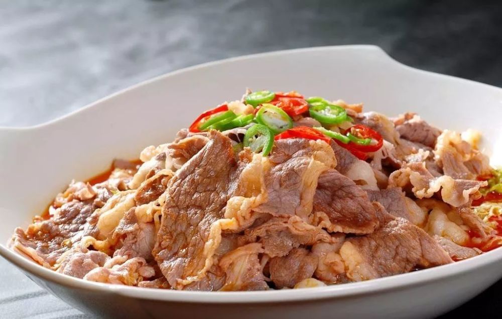 米饭的n种做法第262课洋葱肥牛盖浇饭