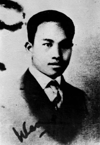 汤慕禹是四川巴县人(现重庆市巴南区),1903年出生在双河口镇的一户