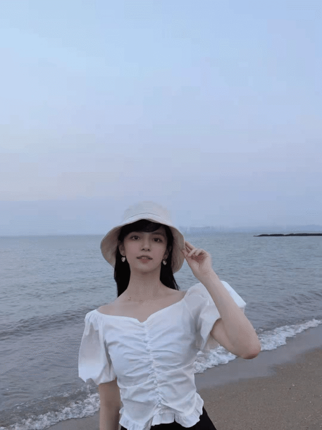 《亲爱的吾兄》热播 戴蕥琪游走在古韵与时尚间 演绎别样人生
