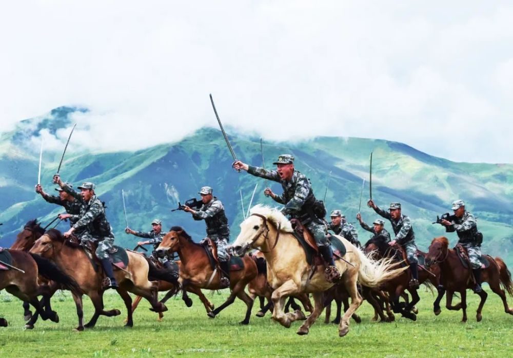 每一刻,中国军人为你守护!_腾讯新闻