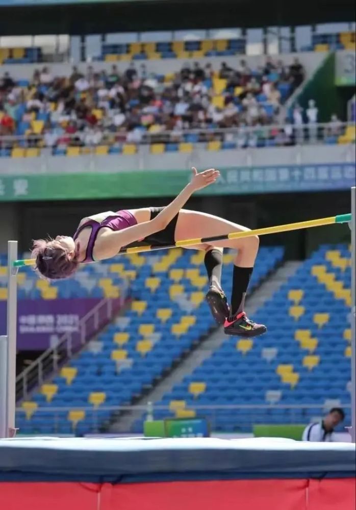 祝贺!邢台跳高运动员刘肼毅全运会摘银_腾讯新闻