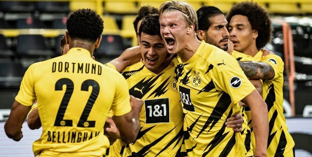 提到哈兰德,这位出道于挪威球队布莱尼的青训营的少年事实上成名的