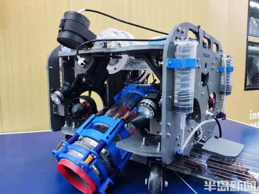 从大一便组队参加机器人比赛,主要方向为管道巡检,海参目标识别