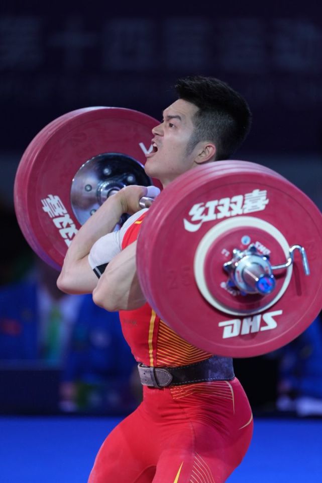 石智勇两破全国纪录两超世界纪录夺冠