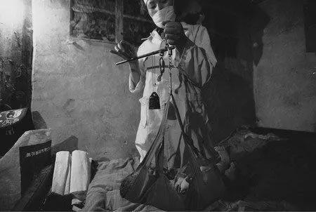 上世纪八九十年代农村接生婆接生孩子全过程