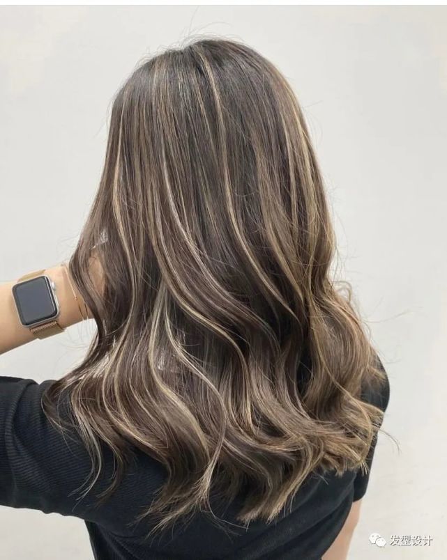 清冷老baby最爱的白金挑染