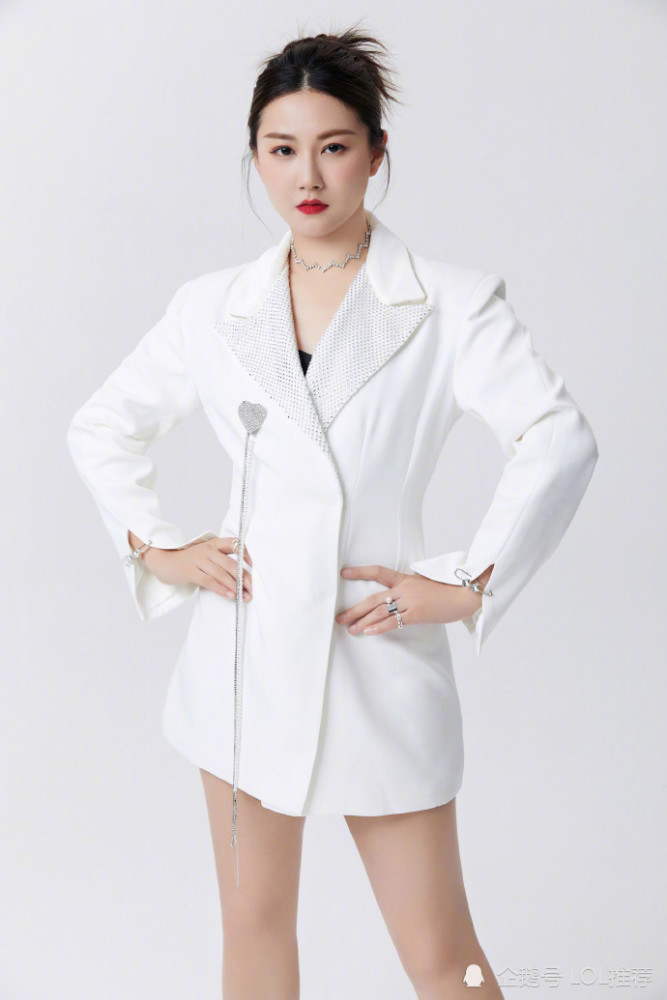 lol小苍发布动态这一套大家喜欢吗粉丝的评论亮了