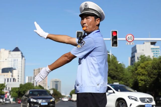 迷人口哨_他珍藏了108个口哨