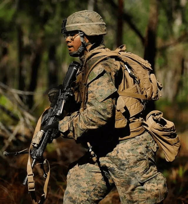 德国军火制造商出品hkm27自动步枪