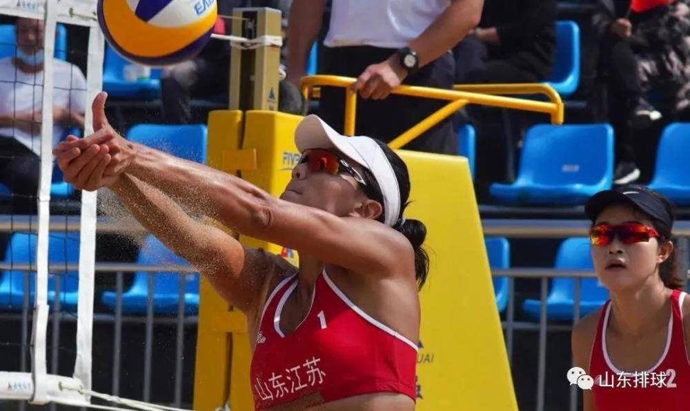 闯入女子沙排决赛王鑫鑫薛晨与将联合队争夺冠军