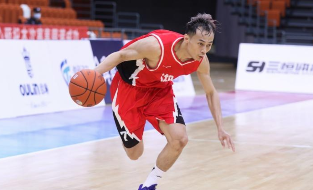 低开高走连续20努力撕掉网红标签汤杰仍然值得一个cba名额