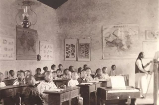 古镇洋河私塾先生的戒尺