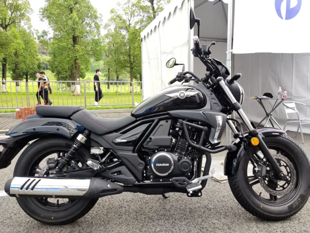 摩托车豪爵tr300中年人的爆款