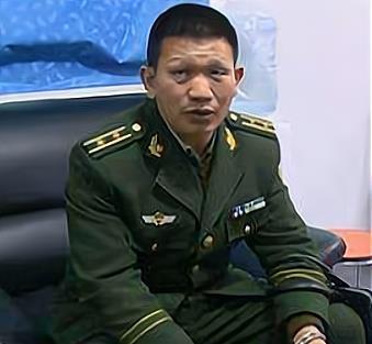 骗子大校郭荣喜私自建400人军队还诱骗数名年轻女性