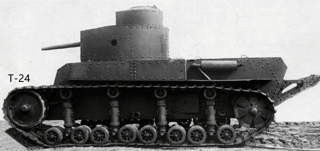 苏联伏罗希洛夫火炮牵引车,专门牵引重型榴弹炮的装备