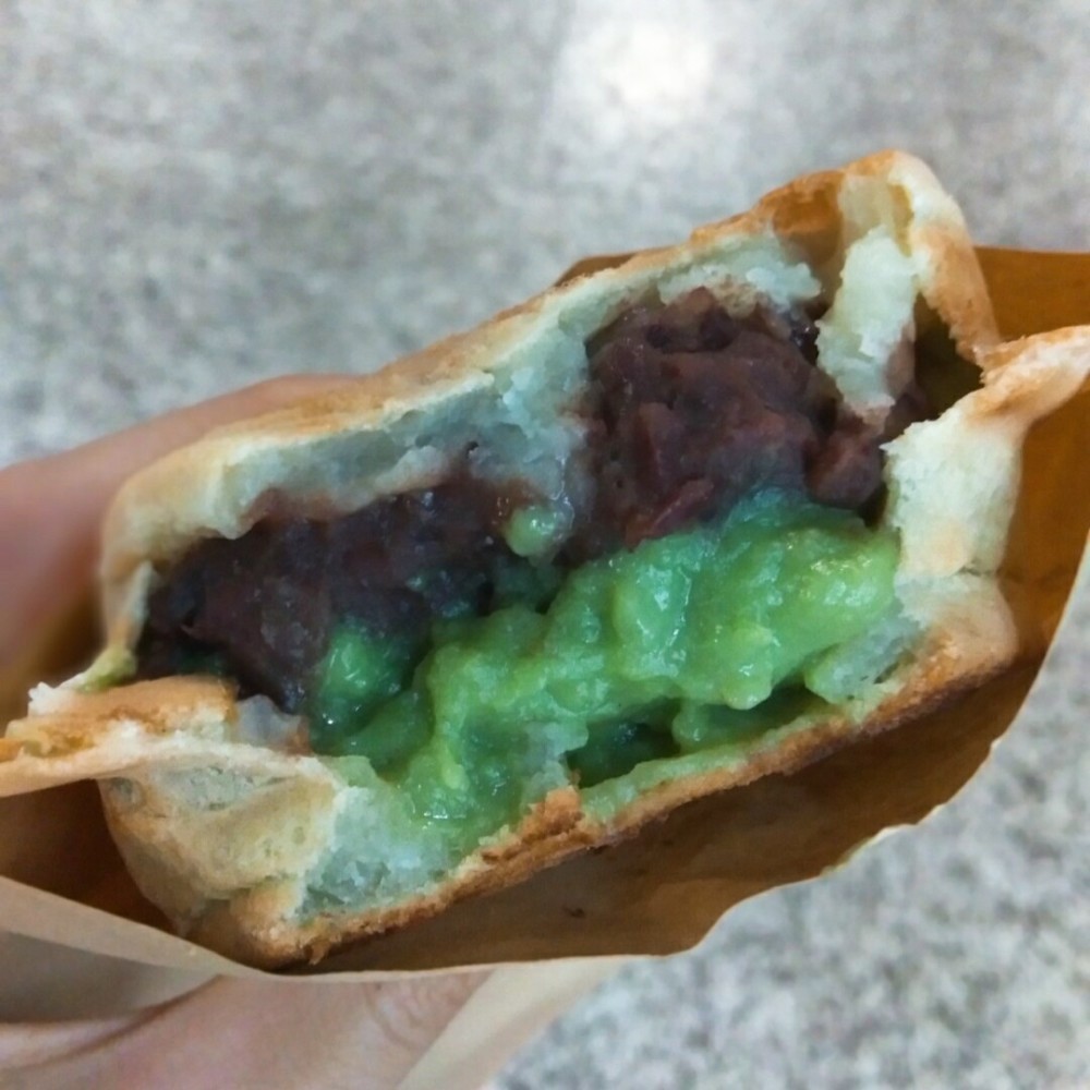 寻味南京:古早万丹:抹茶红豆味车轮饼