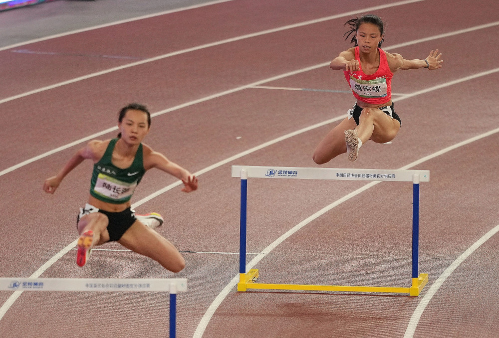 全运会田径女子400米跨栏决赛赛况2