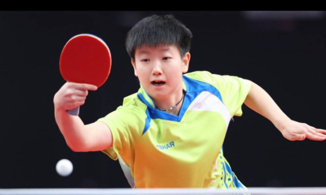 孙颖莎联手孙铭阳25分钟横扫,晋级女双四强,冲刺首金