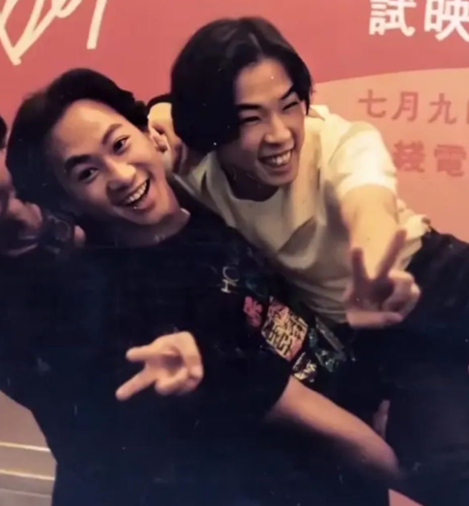 黄家驹去世28年后,黄贯中在57岁高龄翻红,00后考古