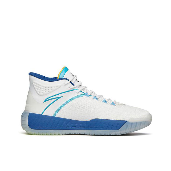 安踏霸道1代篮球鞋正式发售!智能吸震科技加持,外观设计终于不再一尘